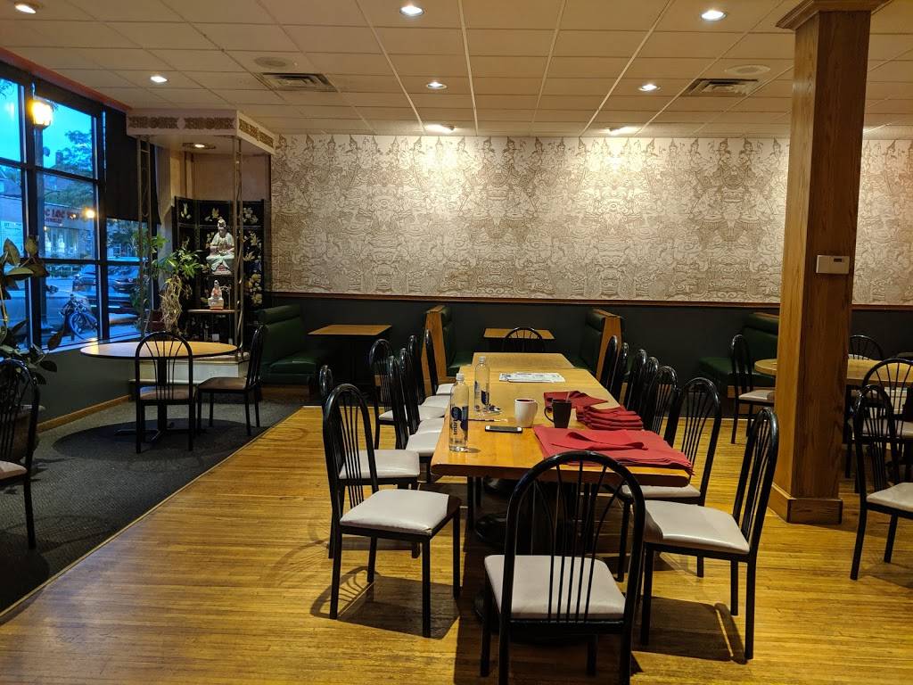 KhunNai Thai Cuisine | restaurant | 2523 Nicollet Ave, Minneapolis, MN 55404, USA | 6128747721 OR +1 612-874-7721