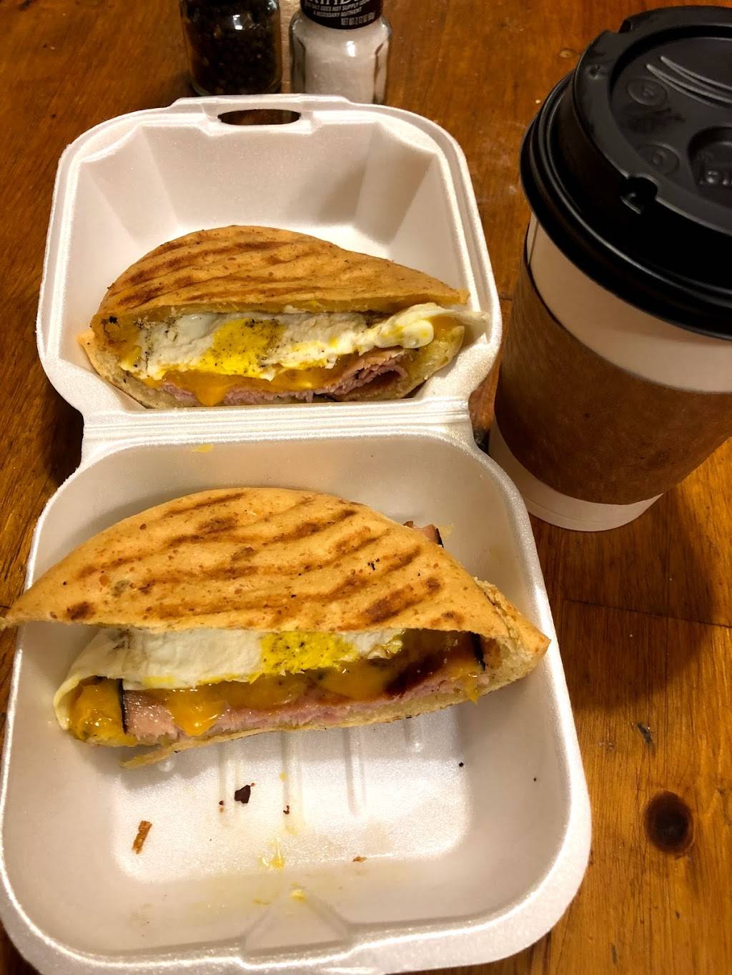 Cafe Du Jour @ The Whistle Stop | cafe | 180 E Railroad Ave, Denham Springs, LA 70726, USA | 2252718801 OR +1 225-271-8801