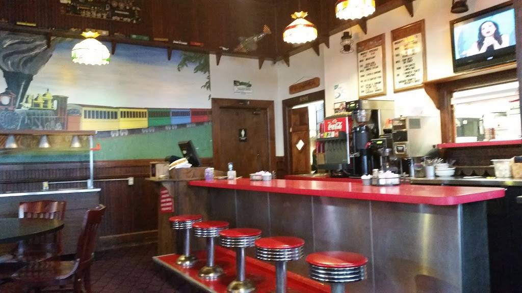 Leslie Depot Diner | restaurant | 107 Covert St, Leslie, MI 49251, USA | 5175895230 OR +1 517-589-5230