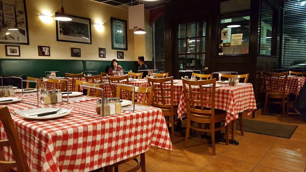 Grimaldis | restaurant | 242-02 61st Ave, Douglaston, NY 11362, USA | 7188192133 OR +1 718-819-2133