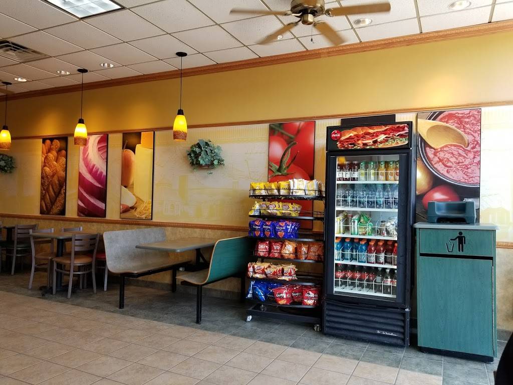 Subway | restaurant | 7070 Miller Rd, Swartz Creek, MI 48473, USA | 8106353939 OR +1 810-635-3939