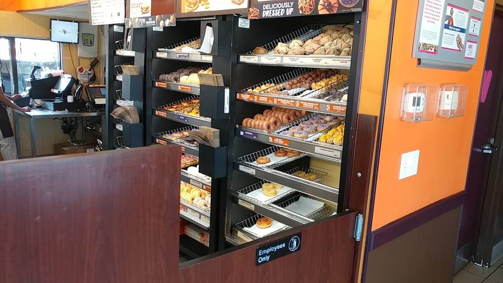 Dunkin | bakery | 1500 S Harbor City Blvd, Melbourne, FL 32901, USA | 3217266631 OR +1 321-726-6631