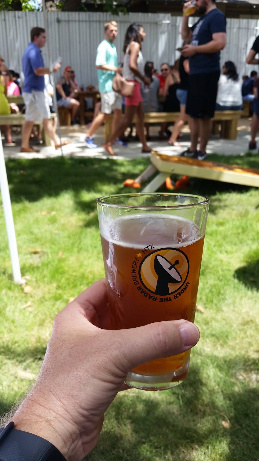 Under the Radar Brewery | restaurant | 1506 Truxillo St, Houston, TX 77004, USA | 2819741473 OR +1 281-974-1473