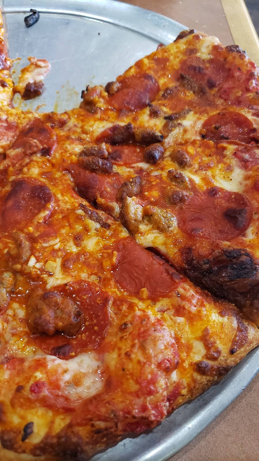 Tinos Pizza | restaurant | 6610 E Tanque Verde Rd, Tucson, AZ 85715, USA | 5202969656 OR +1 520-296-9656