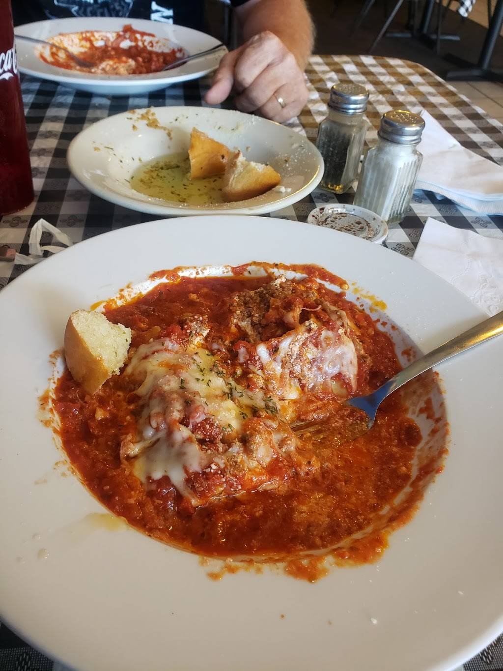 Bella Cucina Italian Family Restaurant | restaurant | 1507 Sun City Center Plaza, Sun City Center, FL 33573, USA | 8136347521 OR +1 813-634-7521