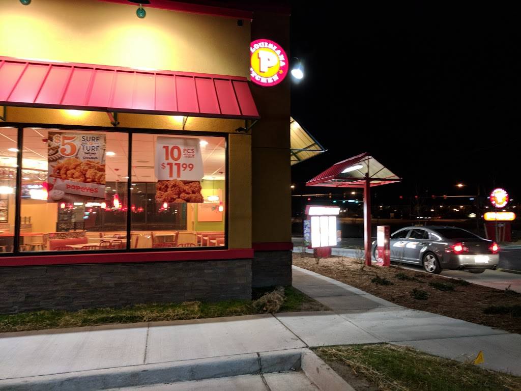 Popeyes Louisiana Kitchen | restaurant | 100 Debaun Loop, Chesapeake, VA 23320, USA | 7573511943 OR +1 757-351-1943