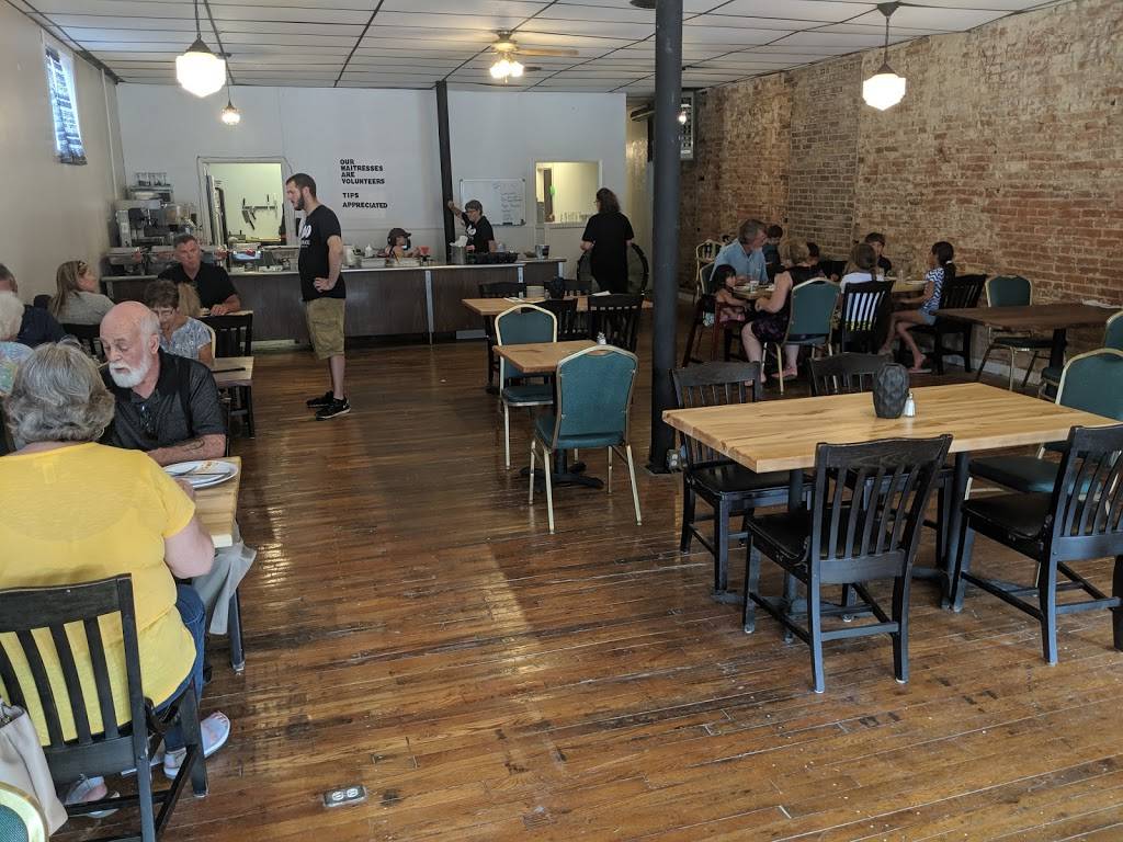 Parks Place Restaraunt | restaurant | 10 State St, Amesville, OH 45711, USA | 7404487275 OR +1 740-448-7275