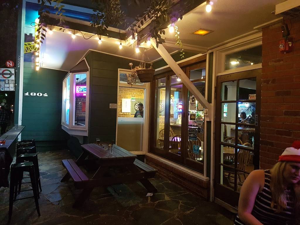 Streets Pub and Grub | restaurant | 1804 J St, Sacramento, CA 95811, USA | 9164981388 OR +1 916-498-1388