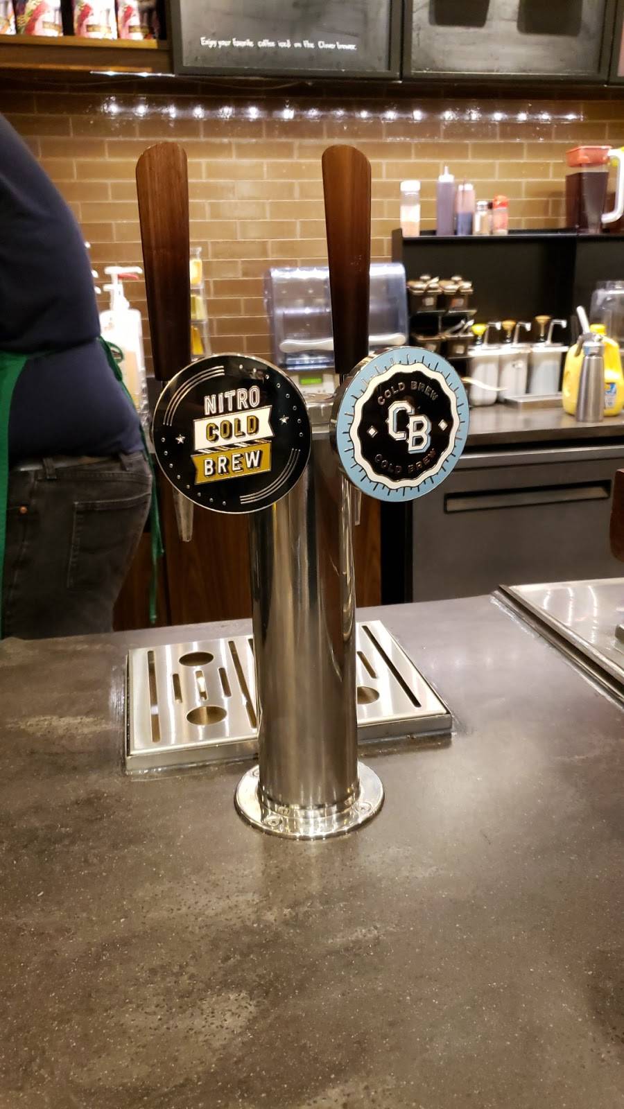 Starbucks | cafe | 305 Indian Lake Blvd #100, Hendersonville, TN 37075, USA | 6158223436 OR +1 615-822-3436