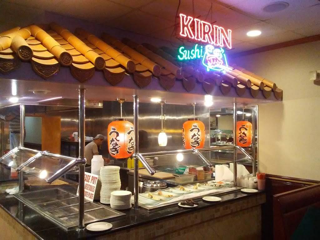 Famous Buffet | restaurant | 5080 Twin City Hwy, Groves, TX 77619, USA | 4099621888 OR +1 409-962-1888