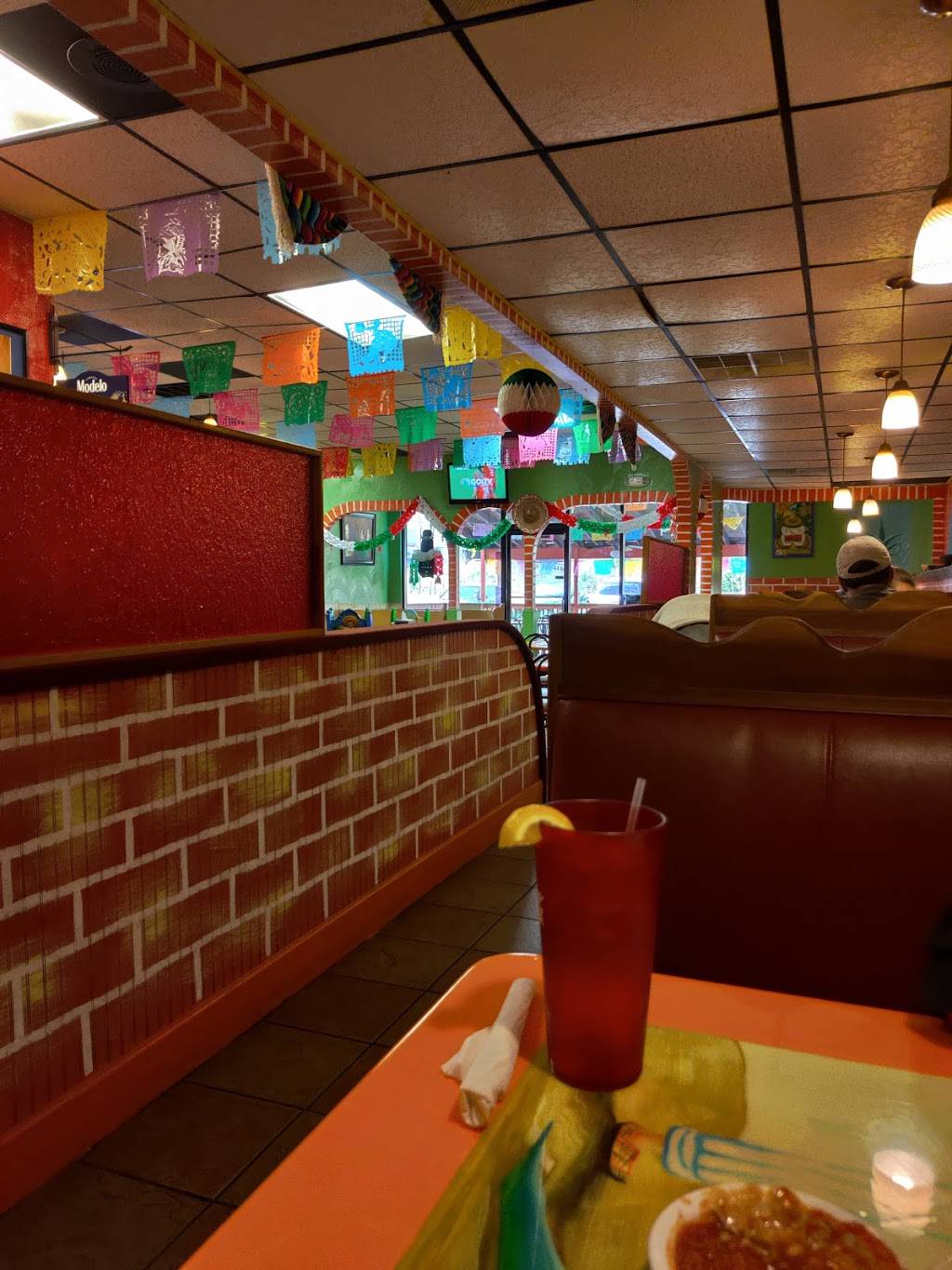 Los locos | restaurant | 1001 E Stone Dr Ste J, Kingsport, TN 37660, USA | 4237650584 OR +1 423-765-0584
