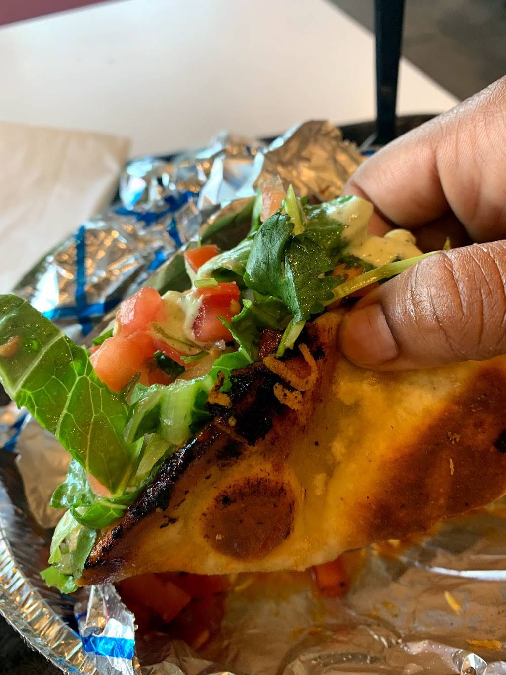 Cafe Rio Mexican Grill | restaurant | 12090 Jefferson Ave, Newport News, VA 23606, USA | 7572490004 OR +1 757-249-0004