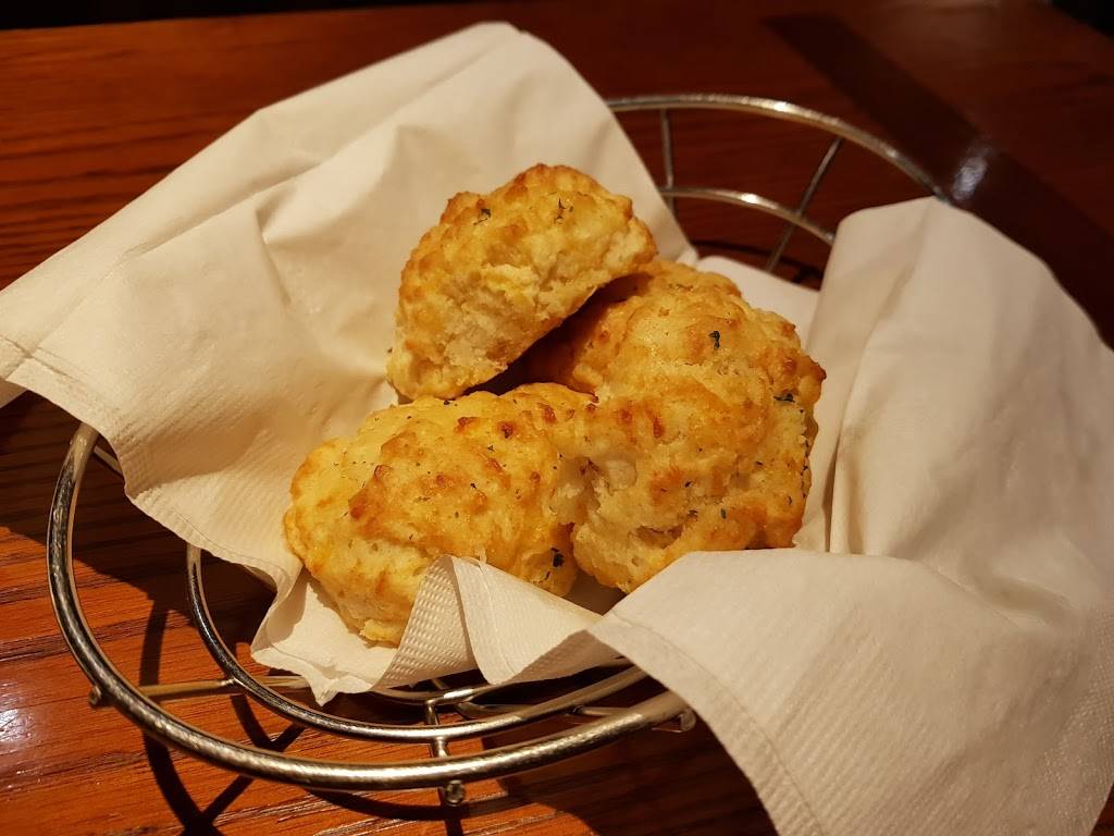 Red Lobster | restaurant | 3425 Candlers Mountain Rd, Lynchburg, VA 24502, USA | 4348470178 OR +1 434-847-0178