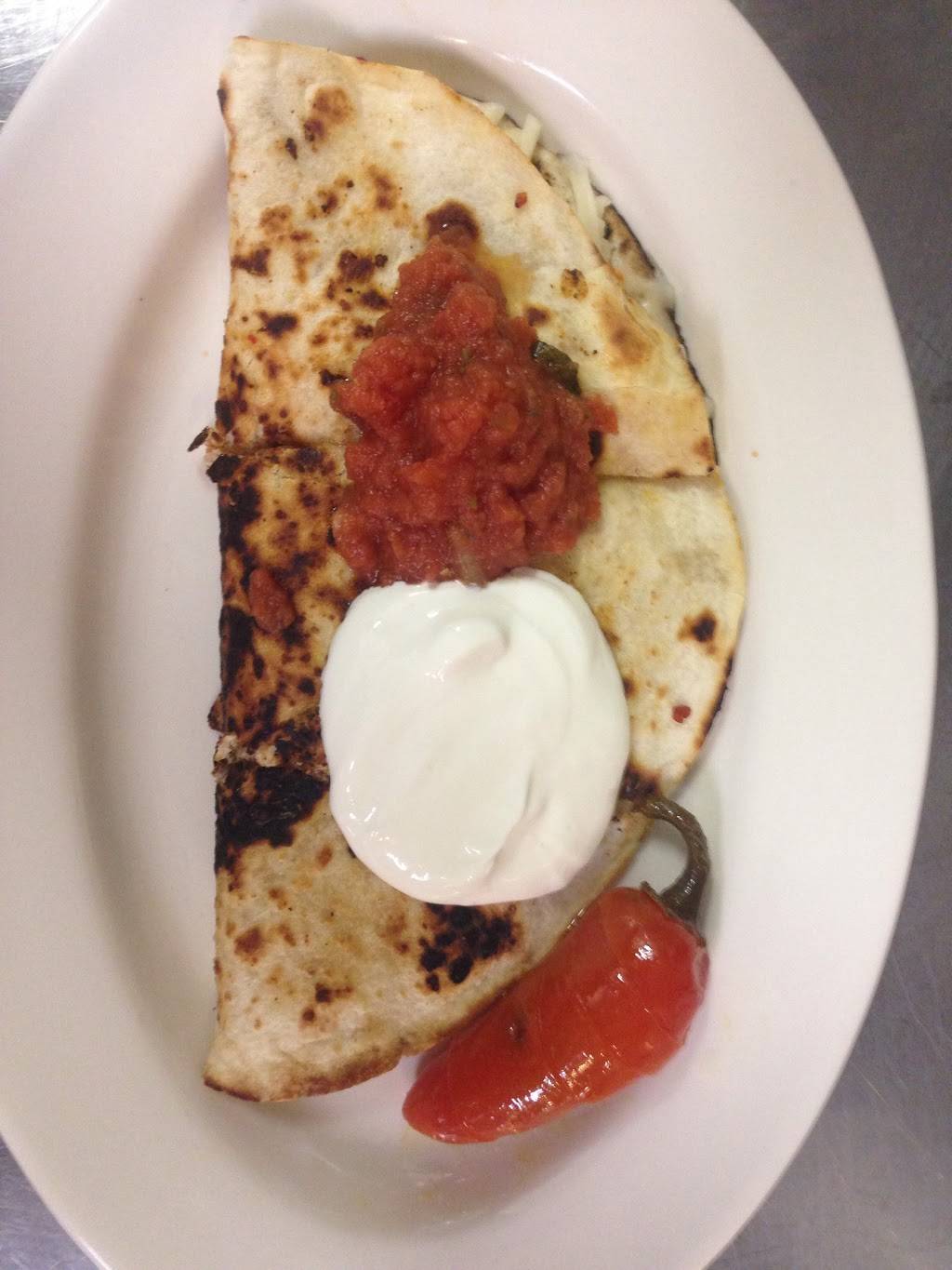 Eclipse Lounge & Grill | night club | 47 Central Ave, Lynn, MA 01901, USA | 7815844591 OR +1 781-584-4591