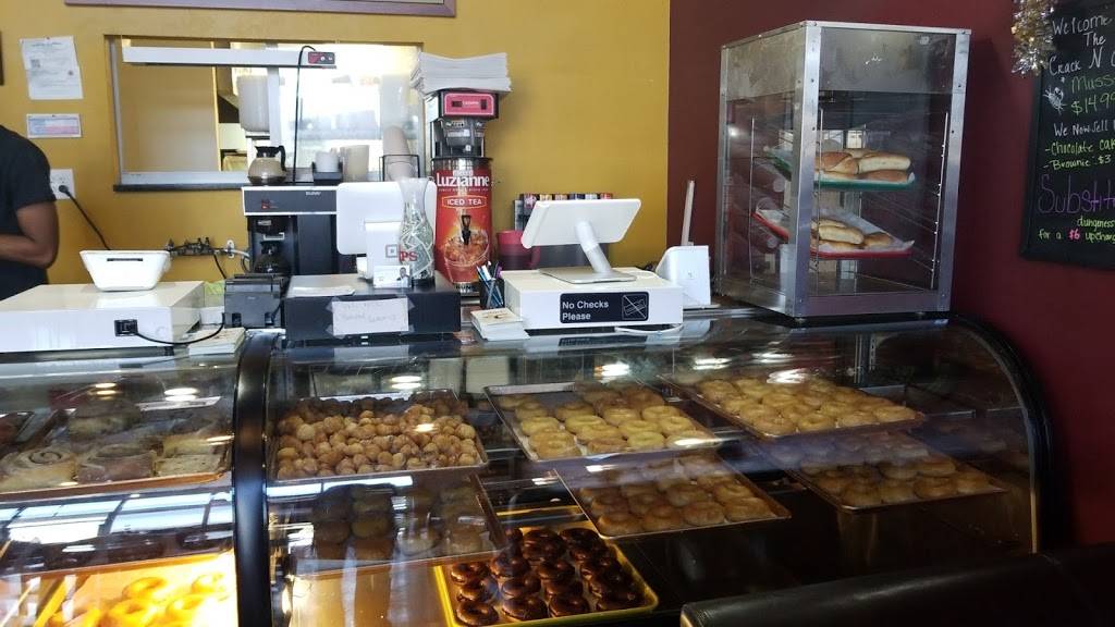 Krack Of Dawn Donuts | restaurant | 311 University Blvd ste 300, Round Rock, TX 78665, USA | 5129920376 OR +1 512-992-0376