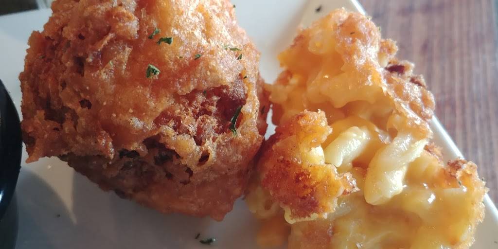 The Forge Irish Pub | restaurant | 109 W Bloomingdale Ave, Brandon, FL 33511, USA | 8135487090 OR +1 813-548-7090