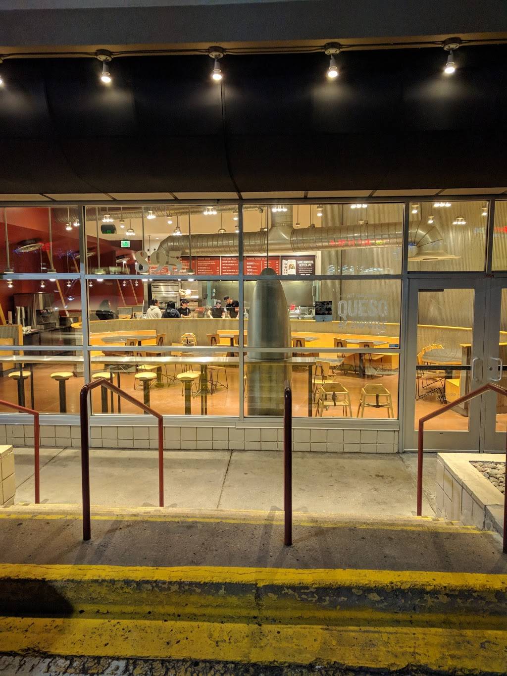 Chipotle Mexican Grill | restaurant | 895 N Academy Blvd, Colorado Springs, CO 80909, USA | 7195721727 OR +1 719-572-1727