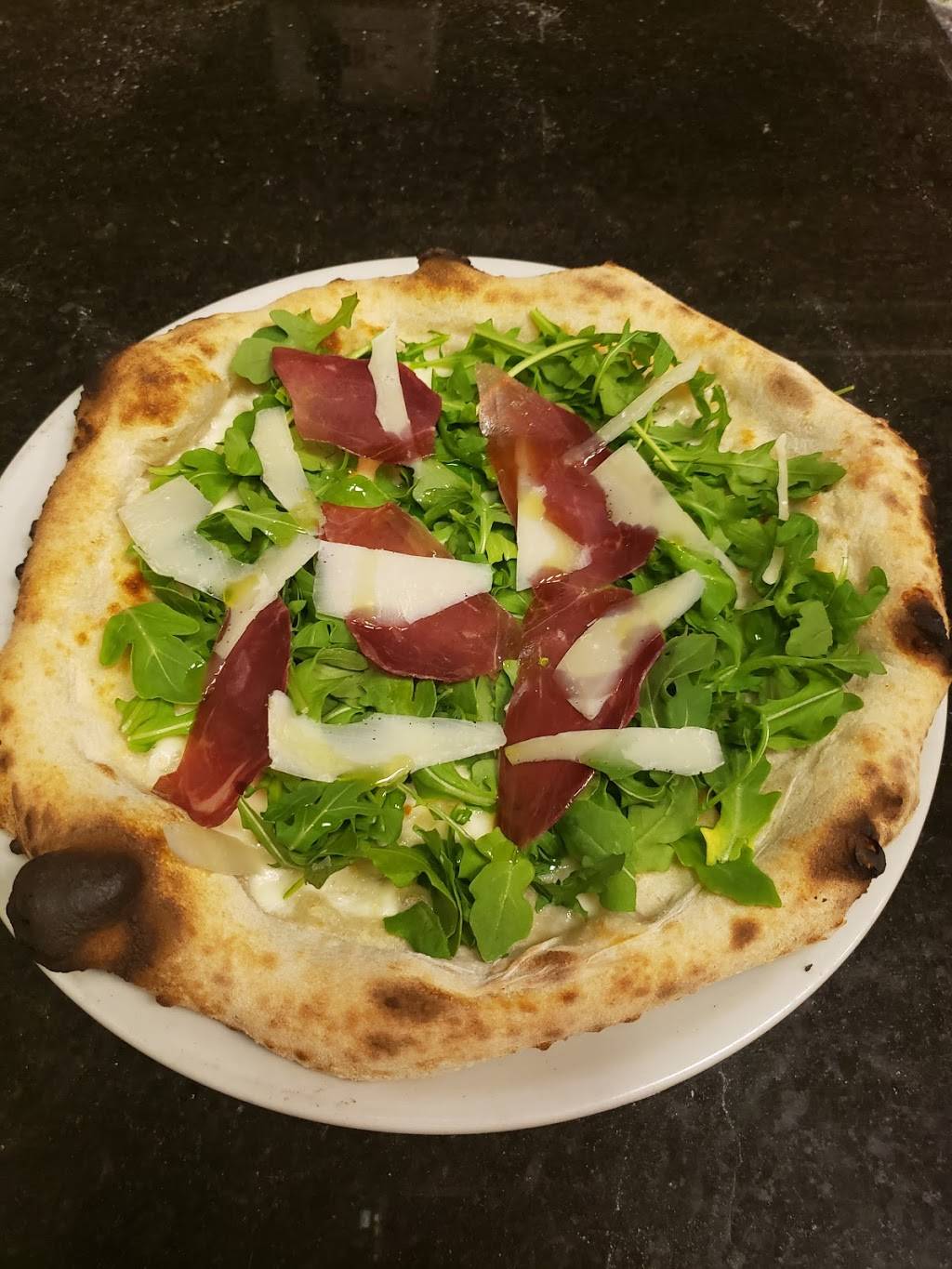 Masullo Pizza | restaurant | 2711 Riverside Blvd, Sacramento, CA 95818, USA | 9164438929 OR +1 916-443-8929