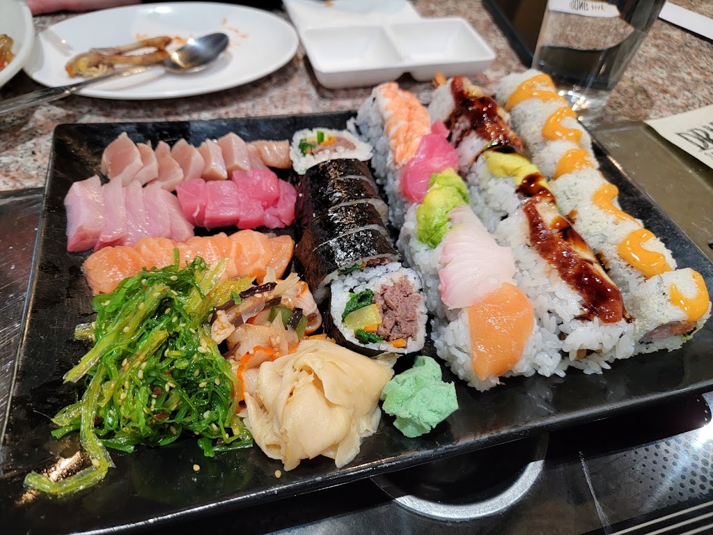 Dong Hae Korean Grill & Sushi | restaurant | 903 Washington Ave S 2nd floor, Minneapolis, MN 55415, USA | 6513374869 OR +1 651-337-4869