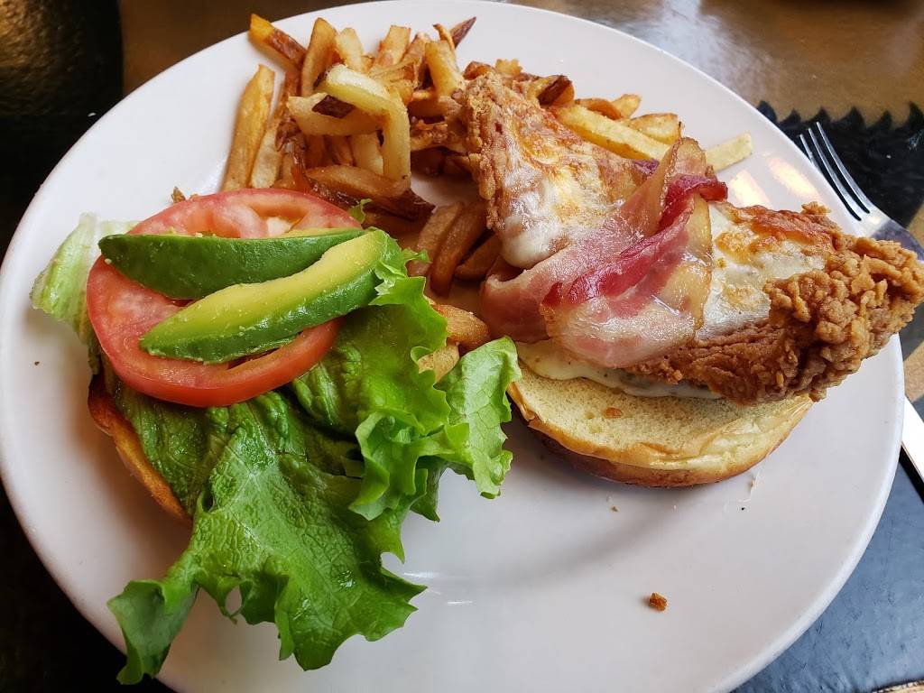 Hog Island Fish Camp | restaurant | 900 Broadway Ave, Dunedin, FL 34698, USA | 7277361179 OR +1 727-736-1179