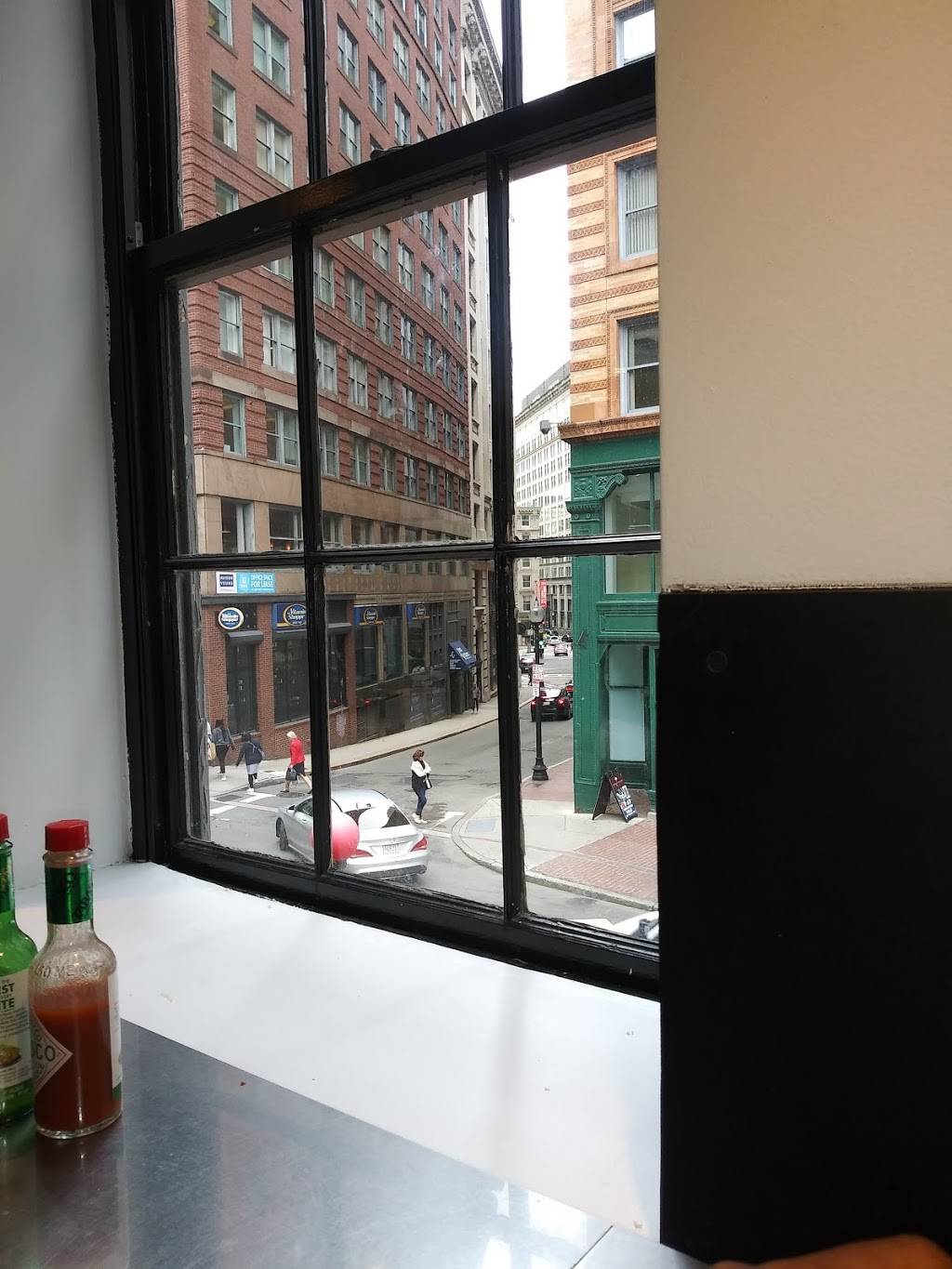 Chipotle Mexican Grill | restaurant | 283 Washington St, Boston, MA 02108, USA | 6179390988 OR +1 617-939-0988