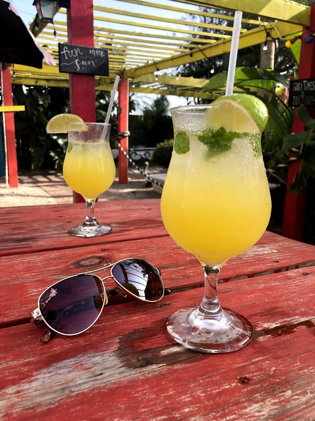 Angry Marlin Restaurant & Cool Water Bar | restaurant | 15605 S Padre Island Dr a, Corpus Christi, TX 78418, USA | 2102729973 OR +1 210-272-9973