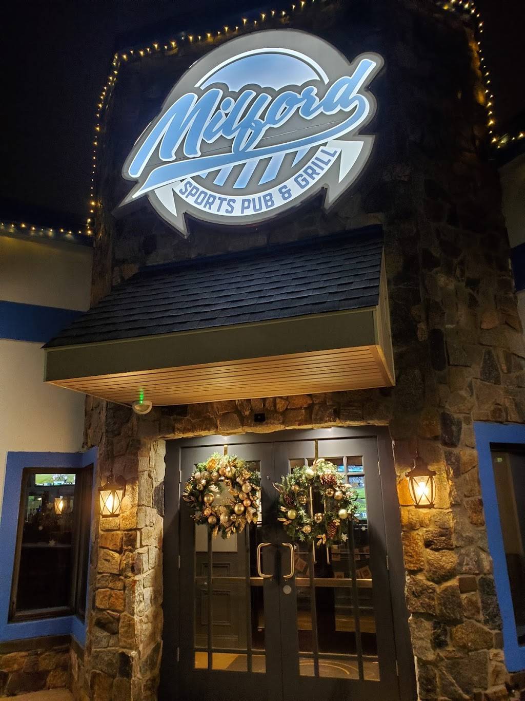 Milford Sports Pub & Grill | restaurant | 290 Old Gate Ln, Milford, CT 06460, USA | 2032522550 OR +1 203-252-2550