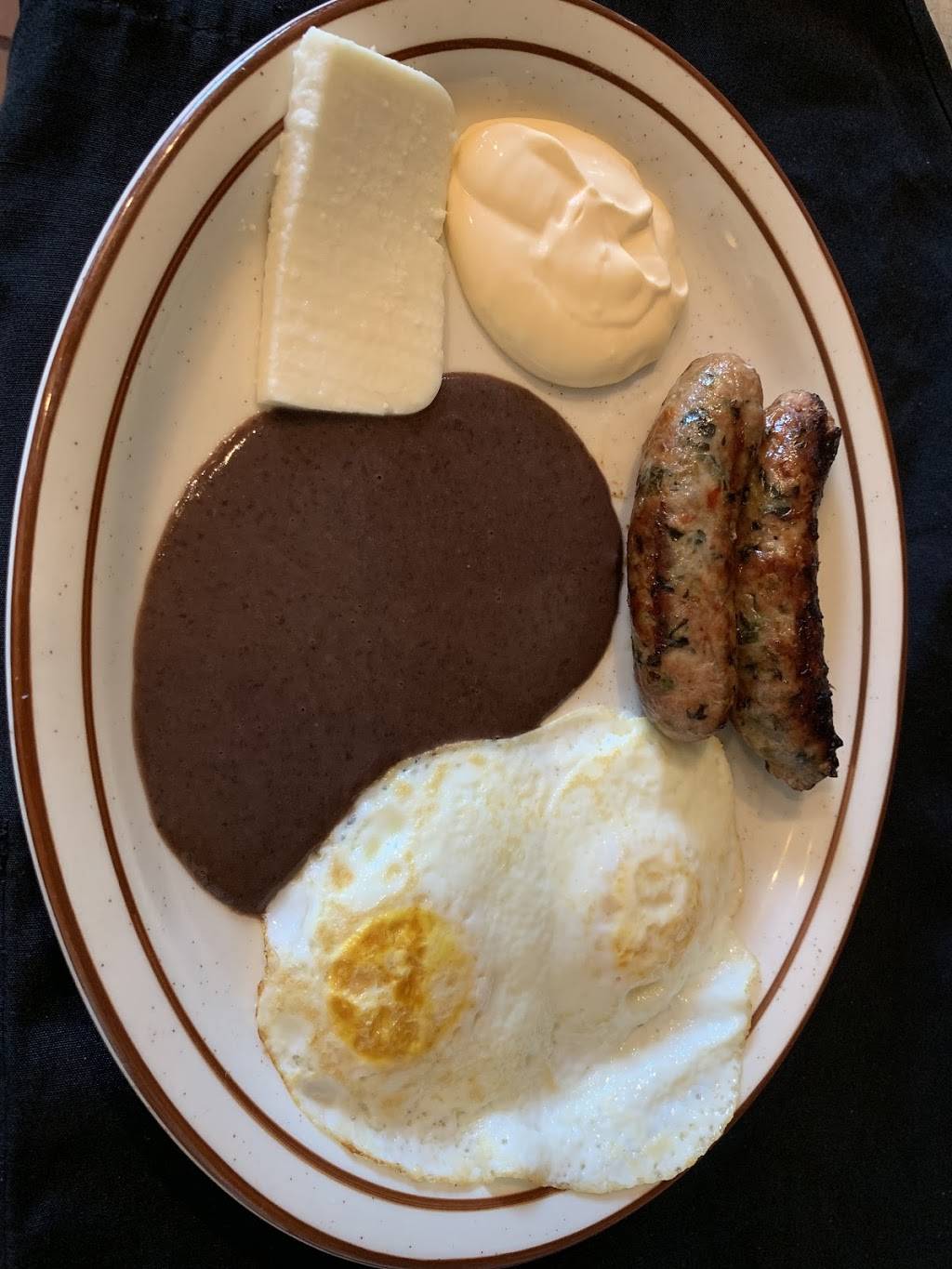 SF LA UNION RESTAURANT | restaurant | 20154 Saticoy St a1, Winnetka, CA 91306, USA | 8189604065 OR +1 818-960-4065