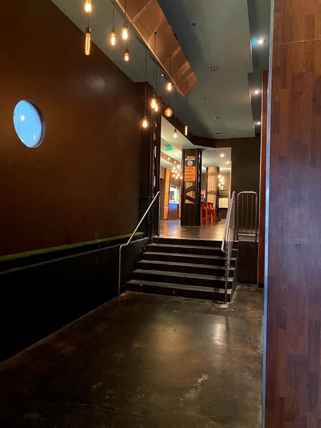 The Cajun Queen | restaurant | 1512 Commerce St, Dallas, TX 75201, USA | 4695540348 OR +1 469-554-0348