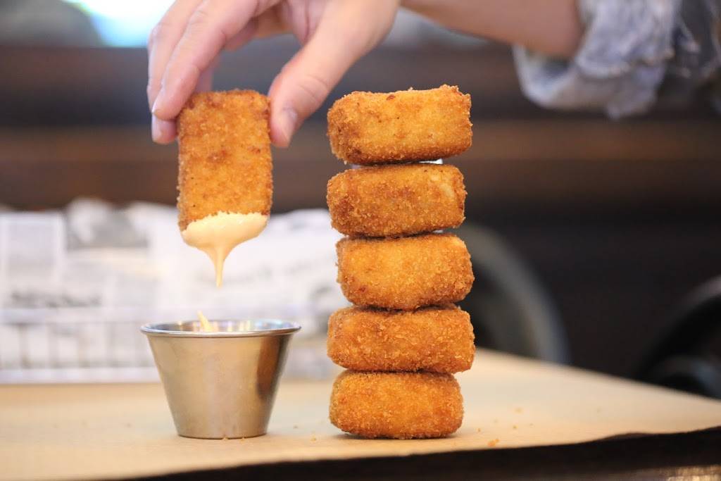 Asbury Ale House | restaurant | 531 Cookman Ave, Asbury Park, NJ 07712, USA | 7324553808 OR +1 732-455-3808