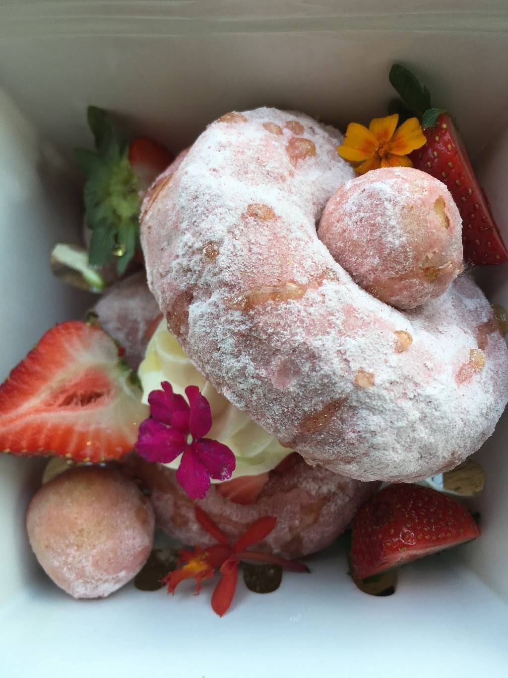 Gold Cup Wine Bar | restaurant | 500 N Pendleton St, Middleburg, VA 20117, USA | 5406873600 OR +1 540-687-3600