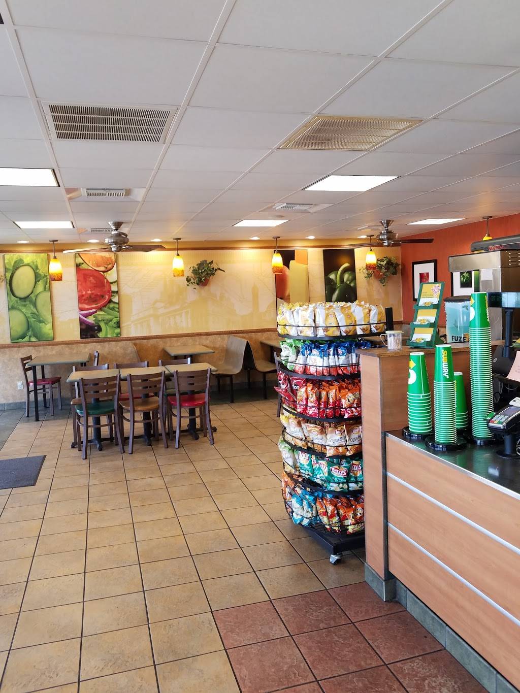 Subway | restaurant | 3410 John Stockbauer Dr, Victoria, TX 77901, USA | 3615707827 OR +1 361-570-7827