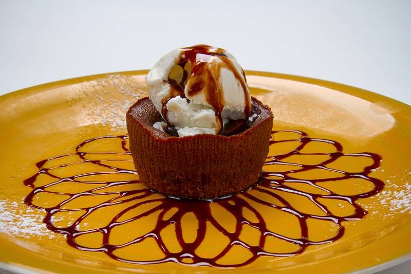 Bistro Bistro | restaurant | 1727 Connecticut Ave NW, Washington, DC 20009, USA | 2023281640 OR +1 202-328-1640