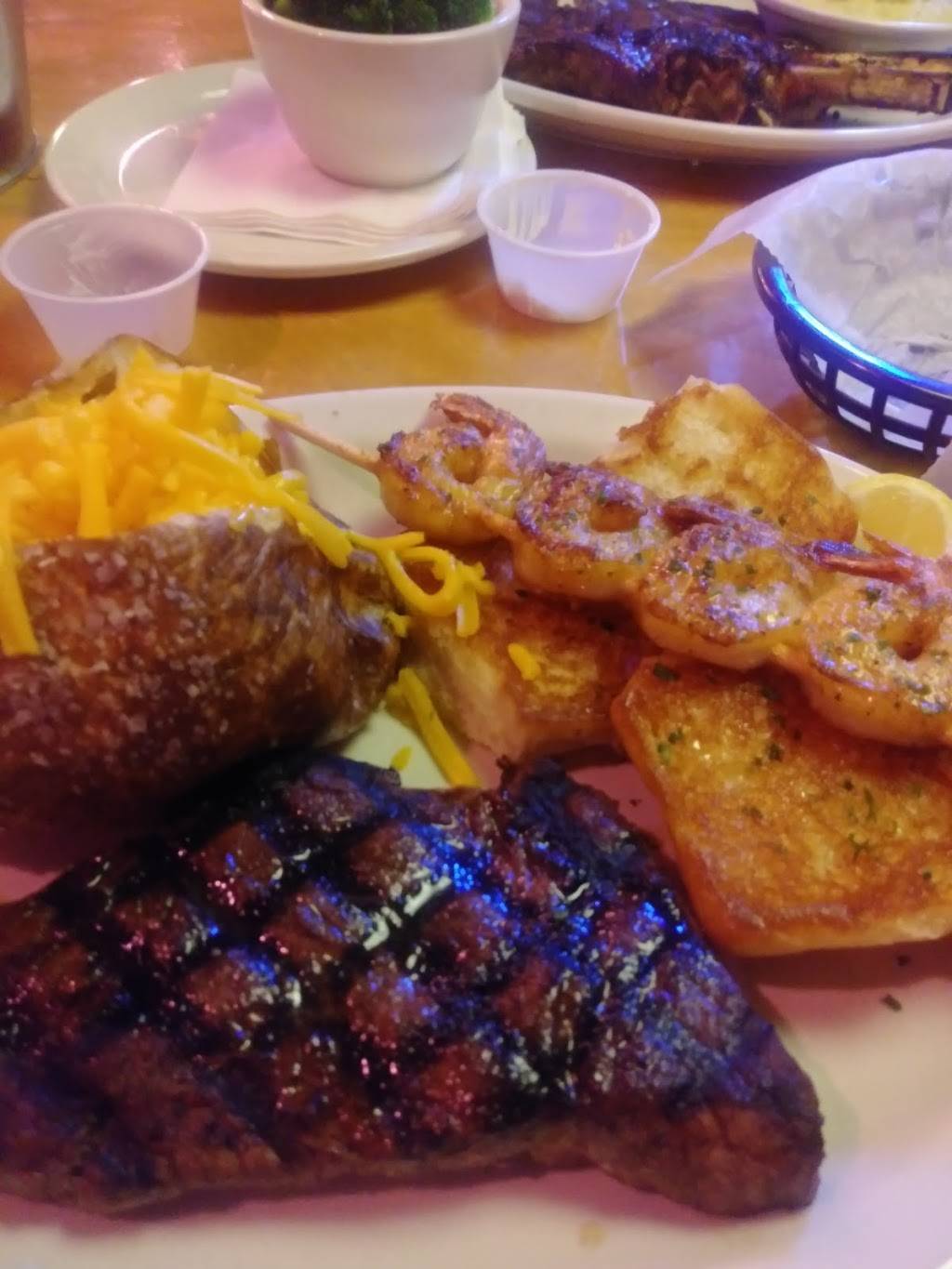 Starbucks | cafe | 20000 S Tamiami Trail Unit 201, Estero, FL 33928, USA | 2396713539 OR +1 239-671-3539