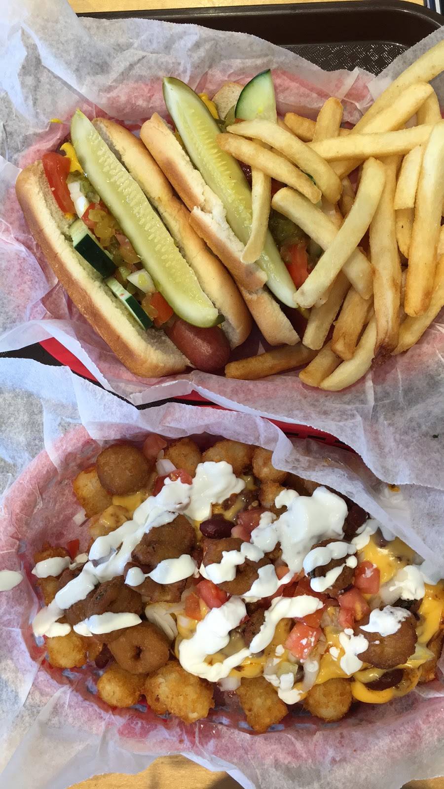 Fabulous Freddies Italian Eatery | meal delivery | 3097, 701 W 31st St #1, Chicago, IL 60616, USA | 3128080147 OR +1 312-808-0147