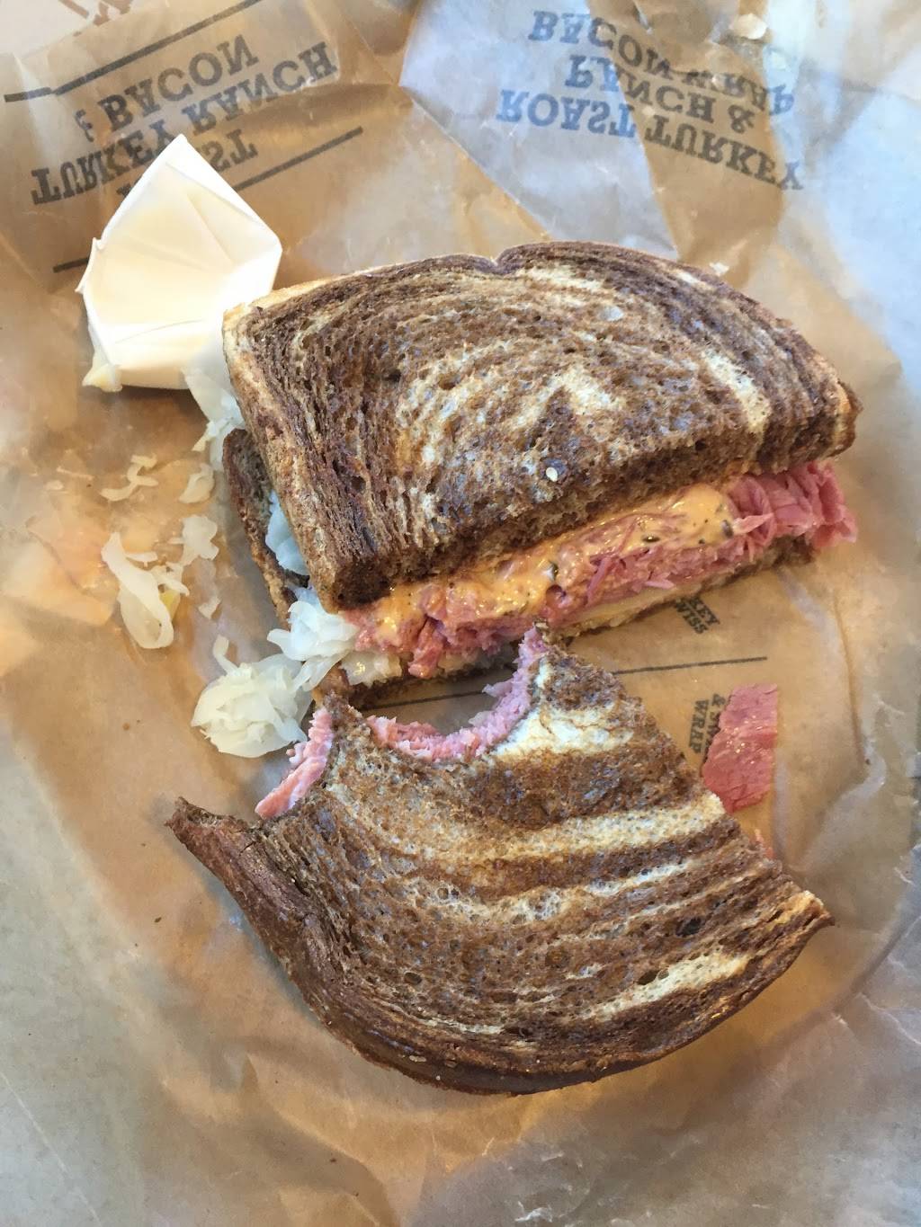 Arbys | meal takeaway | 4673 S 900 E, Salt Lake City, UT 84117, USA | 8012652495 OR +1 801-265-2495