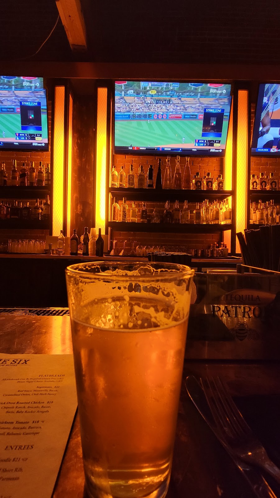 The Six Chow House Ventura | restaurant | 419 E Main St Suite C, Ventura, CA 93001, USA | 8056289279 OR +1 805-628-9279