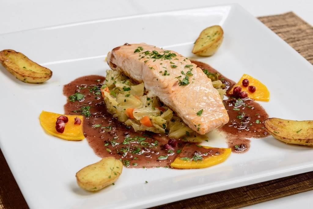 Le Vieux Logis | restaurant | 7925 Old Georgetown Rd, Bethesda, MD 20814, USA | 3016526816 OR +1 301-652-6816