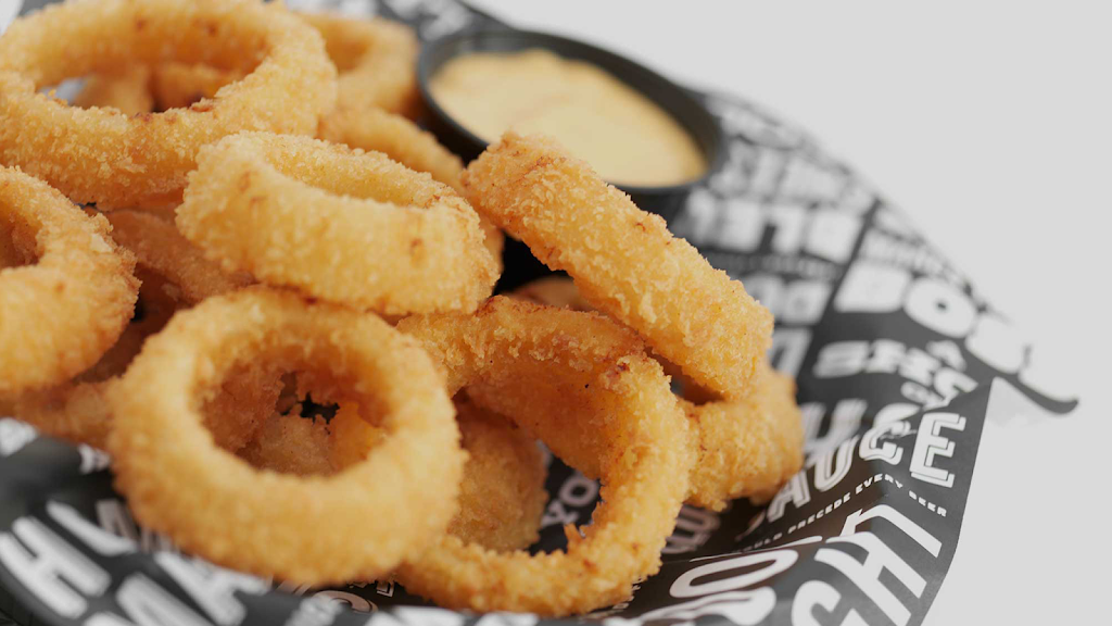 Buffalo Wings & Rings | restaurant | 11751 S Cleveland Ave, Fort Myers, FL 33907, USA | 2392043100 OR +1 239-204-3100