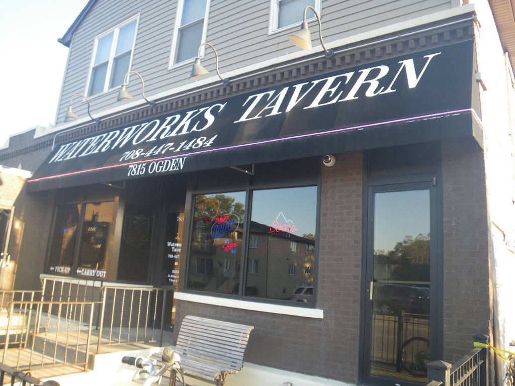 Waterworks Pizzeria & Tavern | restaurant | 7815 Ogden Ave, Lyons, IL 60534, USA | 7084479866 OR +1 708-447-9866