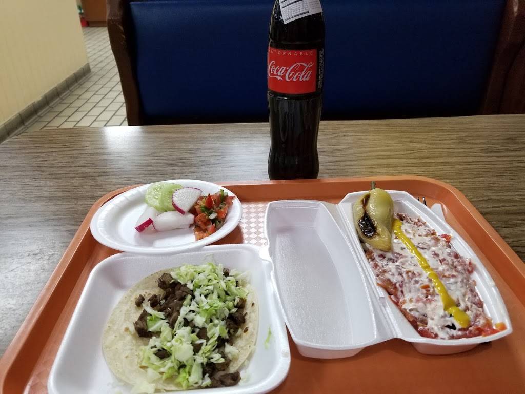 Chuyitos Hot Dogs | restaurant | 510 W Mariposa Rd, Nogales, AZ 85621, USA | 5207619968 OR +1 520-761-9968