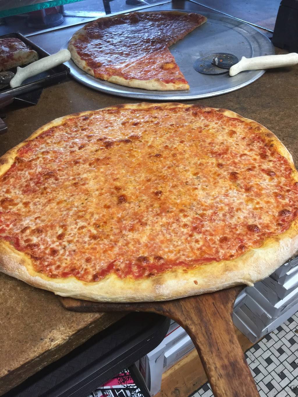 Bennys Brick Oven Pizza | restaurant | 1802 Avenue M, Brooklyn, NY 11230, USA | 7187870050 OR +1 718-787-0050