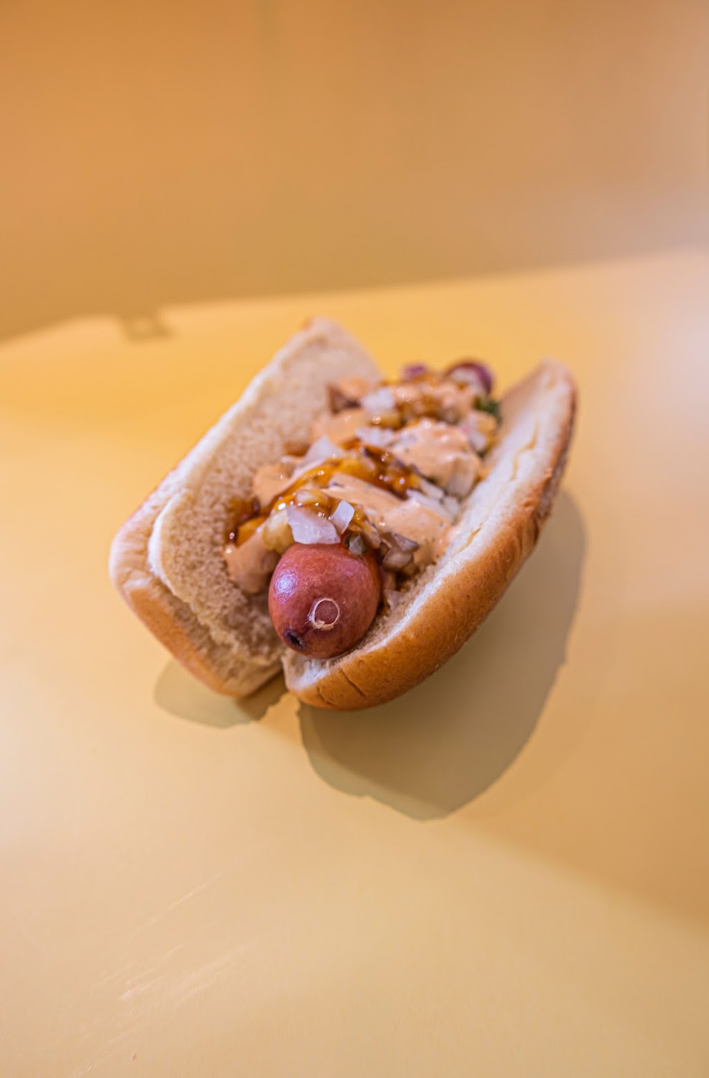 Yummy Dogs Gourmet Hot Dogs & Arcade | restaurant | 381 Forest Ave # 100A, Laguna Beach, CA 92651, USA | 8889866910 OR +1 888-986-6910