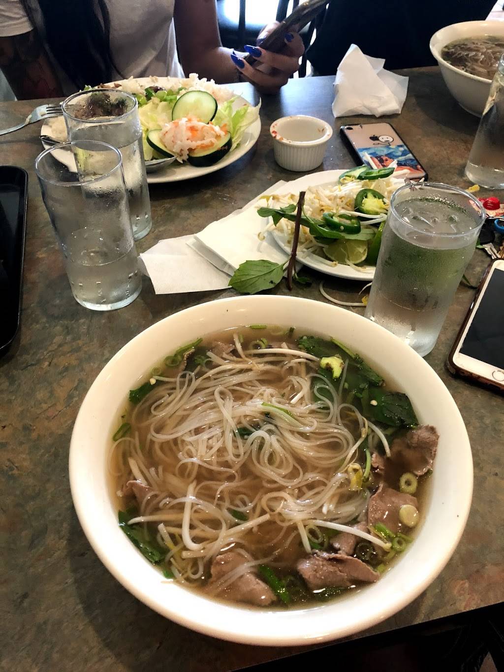 Pho Van | restaurant | 3904, 6477 Baltimore National Pike, Catonsville, MD 21228, USA | 4104556000 OR +1 410-455-6000