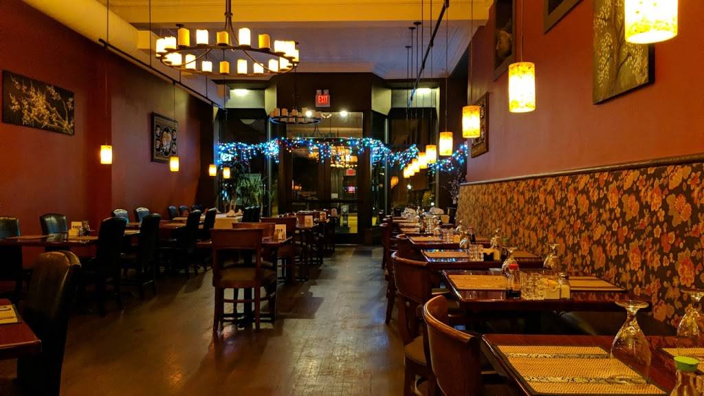 Bangkok Downtown | restaurant | 131 E Innes St, Salisbury, NC 28144, USA | 7046036253 OR +1 704-603-6253