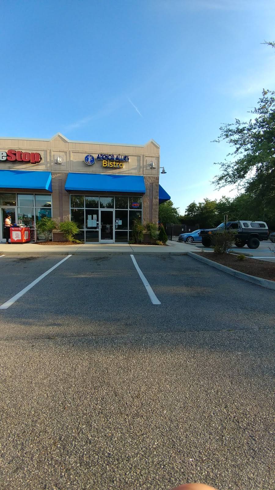 Anchor Allie’s | restaurant | 4701 Shore Dr #117, Virginia Beach, VA 23455, USA | 7579611880 OR +1 757-961-1880