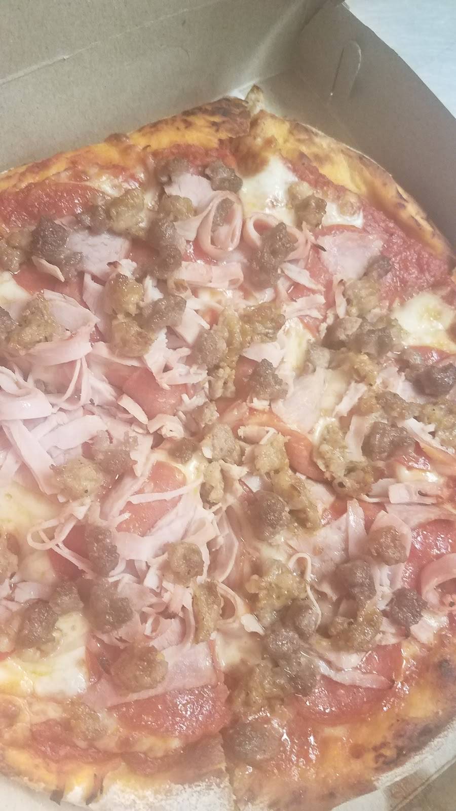 Shives Pizza & Subs | meal takeaway | 119 E Main St, Hancock, MD 21750, USA | 3016785272 OR +1 301-678-5272