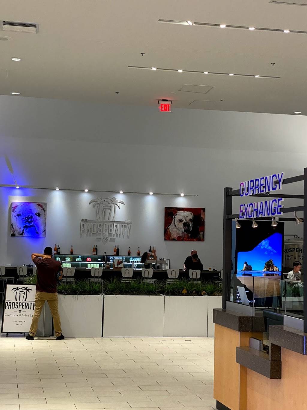 Prosperity Craft Beer & Wine Bar | restaurant | 6000 Glades Rd, Boca Raton, FL 33431, USA | 5613258495 OR +1 561-325-8495