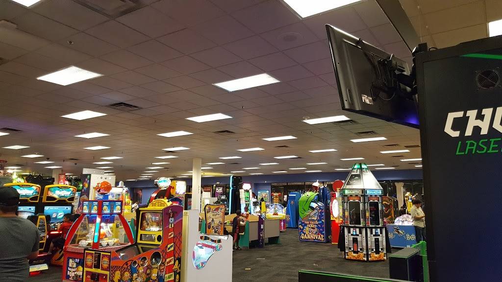 Churchs Chicken | restaurant | 17495 NW 27th Ave, Miami Gardens, FL 33056, USA | 3056204097 OR +1 305-620-4097