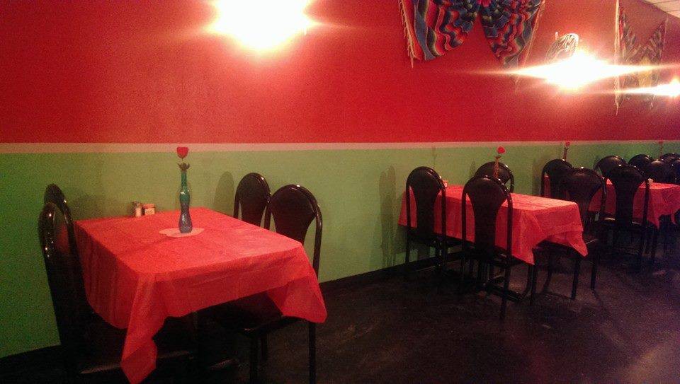 Victor’s Mexican Restaurant | restaurant | 602 US-69, Huxley, IA 50124, USA | 5155974639 OR +1 515-597-4639